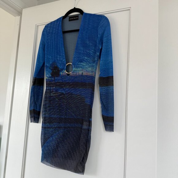 Louisa Ballou Mini Dress Semi-Sheer Blue Mesh Printed Deep V-Neck Ring Accent - Picture 4 of 9